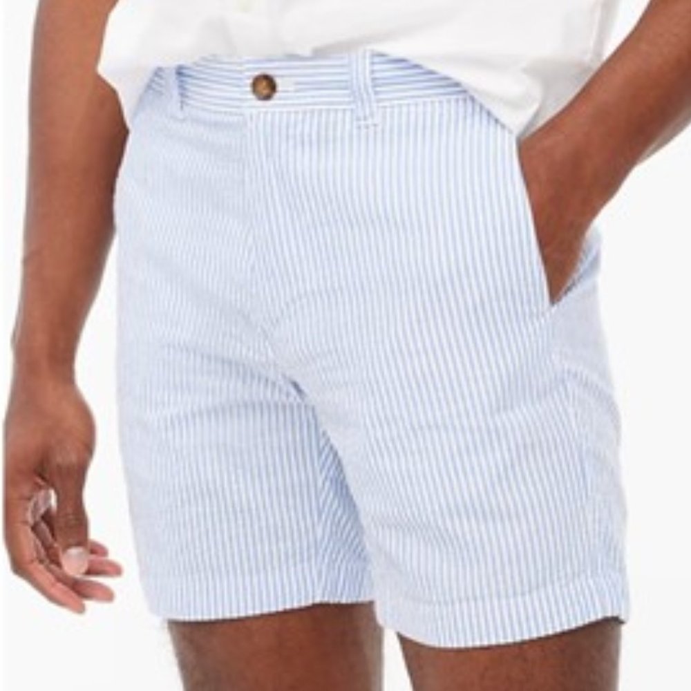 J. Crew | Gramercy Men’s Short | 33" waist, 9" inseam - Picture 2 of 4
